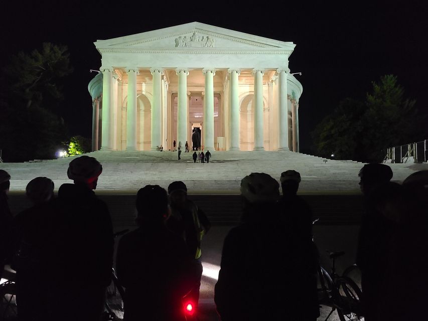 Washington DC: Monuments by Night Bike Tour - How much time do you really get at each monument?