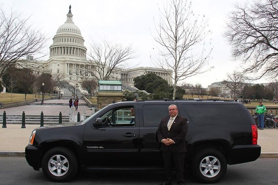 Washington DC: Multilingual Private Day or Evening SUV Tour - Why a private SUV works well in Washington DC