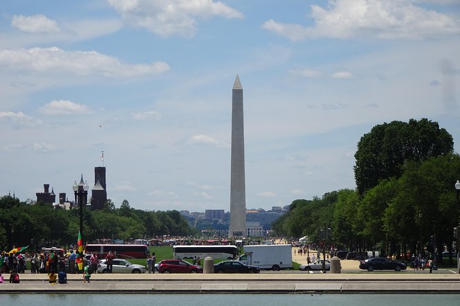 Washington DC Museums self-guided walking tour & scavenger hunt - Starting at the African American History and Culture Museum