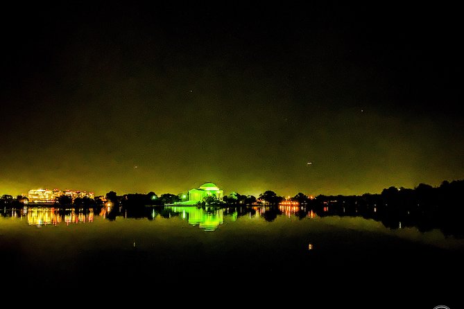 Washington DC Narrated City Tour - Martin Luther King, Jr. Memorial and the Tidal Basin