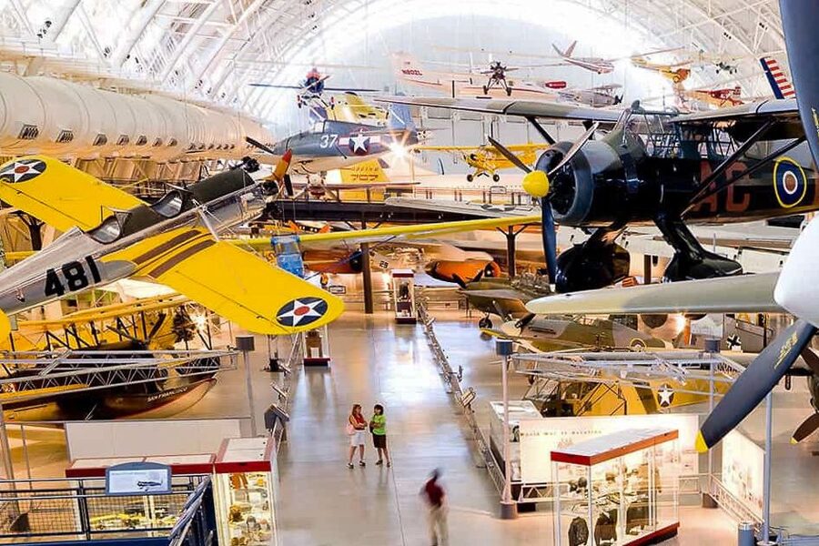 Washington, DC: Natural History & Air and Space Museum Tour - Henry, the Hope Diamond, and the Fossil Hall