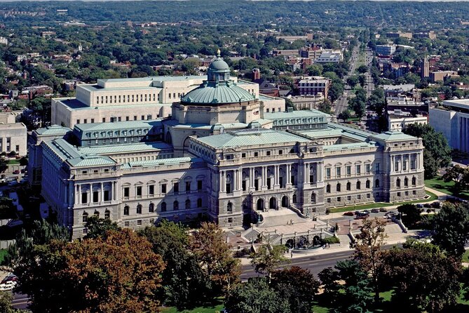 Washington DC Neighborhoods Personalized Self-Guided App Tour - The Capitol supplies the grand closing view