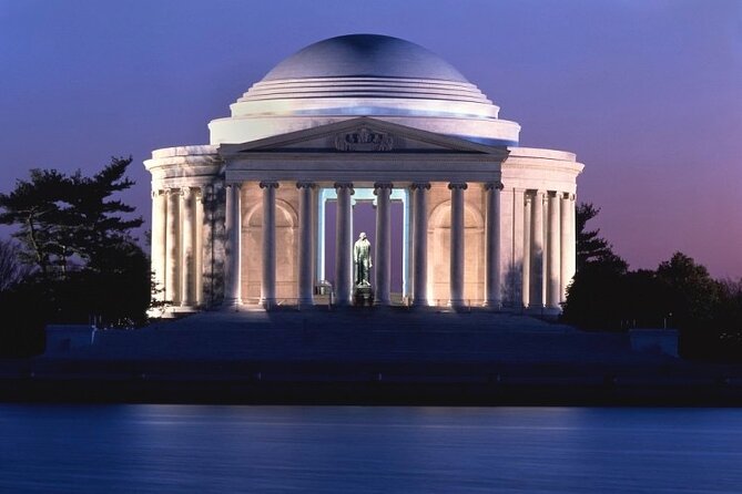Washington DC Night-Time City Bus Tour with Optional Mount Vernon - Vietnam Veterans Memorial: quiet, personal, and worth the stop