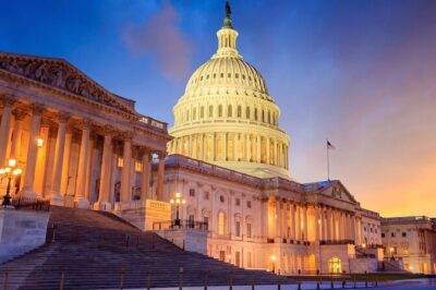Washington DC Night-Time City Bus Tour with Optional Mount Vernon