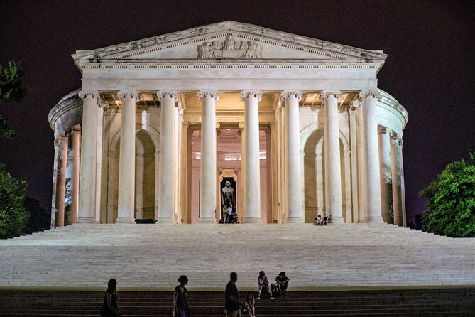 Washington DC Night-Time City Bus Tour with Optional Mount Vernon - The Capitol’s west front