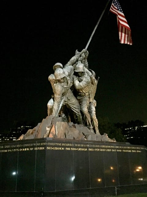 Washington DC: Nighttime Express Sightseeing Tour - The Lincoln Memorial as the evening’s main event
