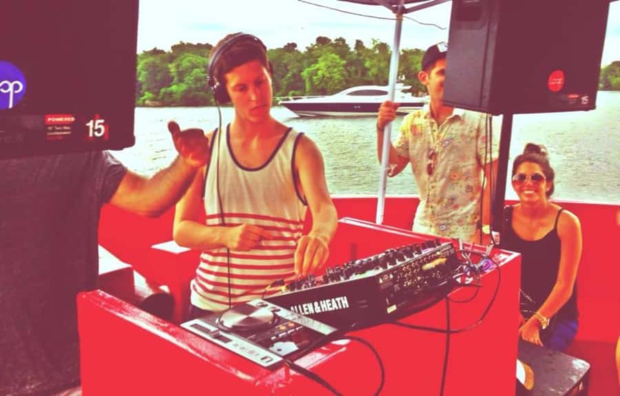 Washington DC: Pirate Ship Cruise with Open Bar - Meeting at Nick’s Riverside before departure