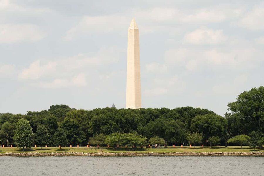 Washington DC: Potomac Cruise and Georgetown Walking Tour - Old Stone House and Georgetown’s early streets