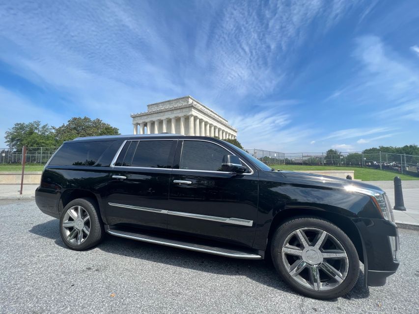 Washington DC: Private Tour with Luxury Vehicle - The Capitol and the route through Capitol Hill