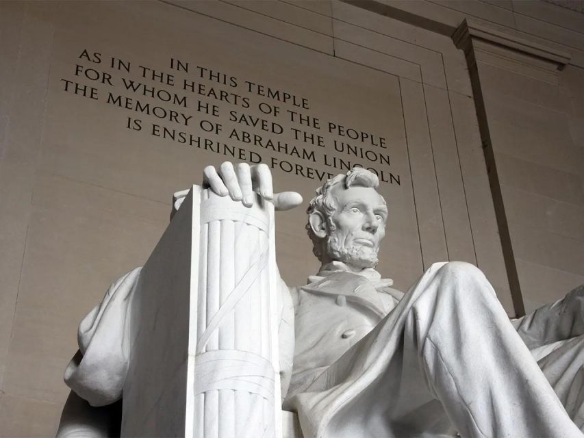 Washington DC: Private Tour with Luxury Vehicle - Jefferson Memorial and the views around the Tidal Basin