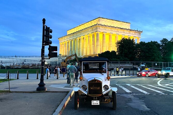 Washington DC Sightseeing Tour by Electric cart or Vintage Car - Lincoln Memorial: The Stop That Deserves Extra Time