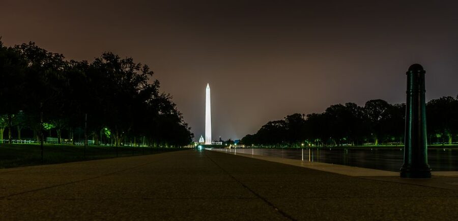 Washington DC: Small-Group 3-Hour Night Tour - The White House and Lafayette Square area