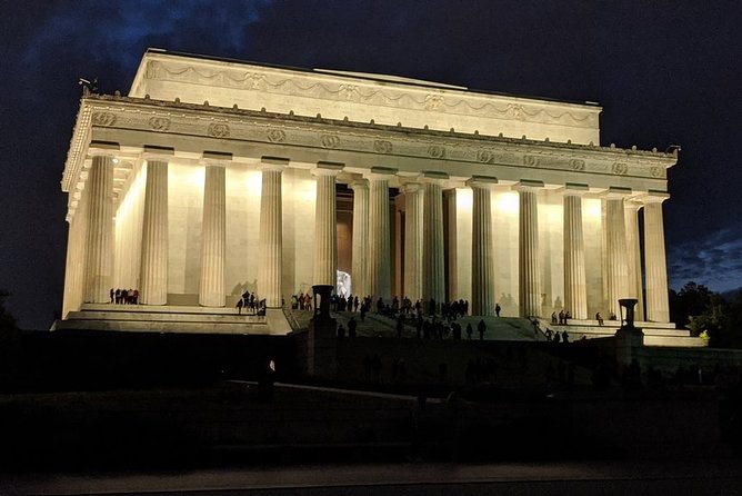 Washington DC Small-Group Evening City Tour - Jefferson Memorial brings presidential history beside the water