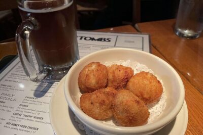 Washington’s Hidden Gems Food Tour with 6+ Tasty Bites
