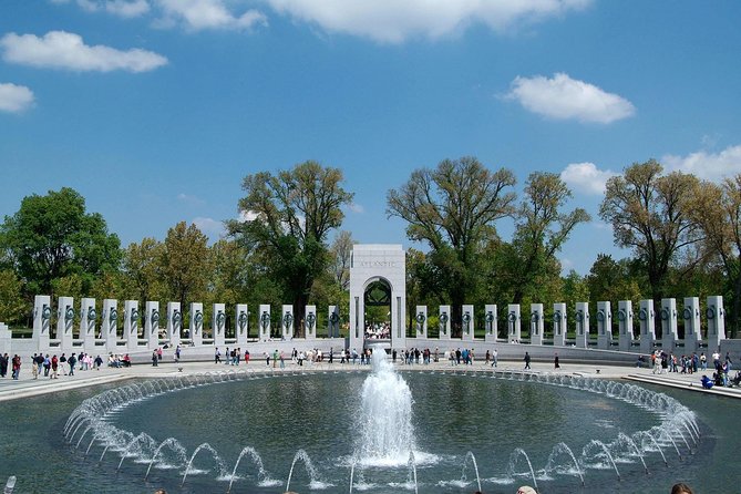 We the People Tour: The Essence of Liberty - A Fast Way to Understand Washington